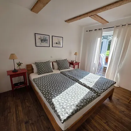 Monika Apartment
